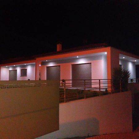 Casa Francisco Guest House Batalha Exterior photo